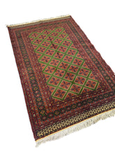4x6 Traditional Sovereign Rug – Handwoven in Afghanistan